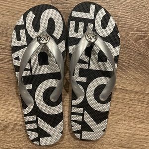 Michael Kors Flip flops